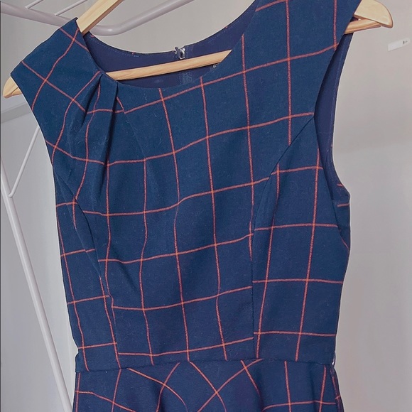 Navy Blue Vintage Mod Style Skater Dress with Pocketsg - Picture 3 of 3